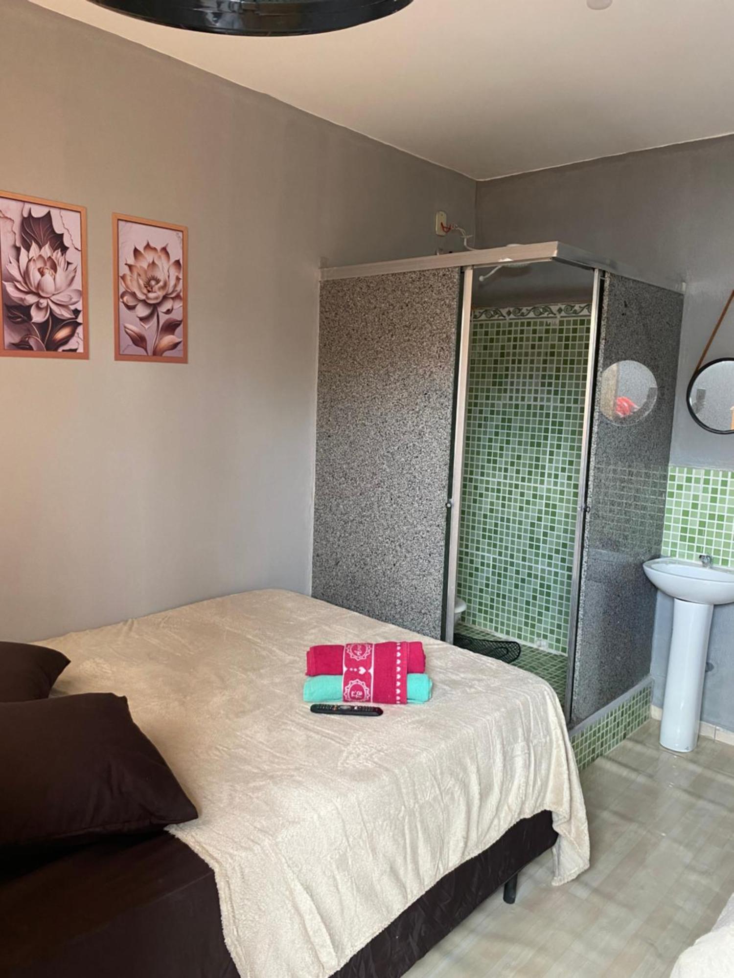 Pousada Casa Da Fe Hotel Aparecida  Bagian luar foto